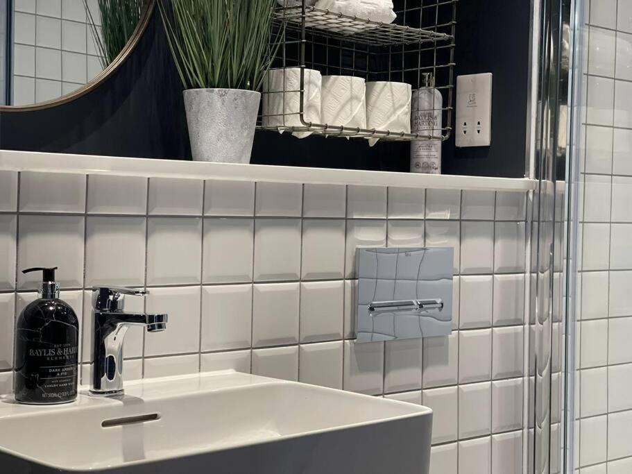 Trendy Apartment In Cardiff Free Parking 外观 照片